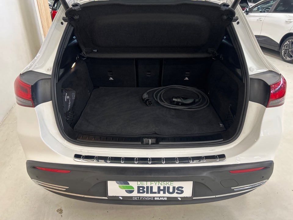 Mercedes EQA250 Progressive 5d