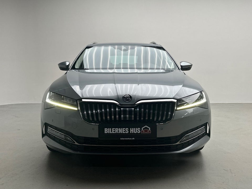 Skoda Superb 2,0 TSi 190 Business Executive Combi DSG 5d