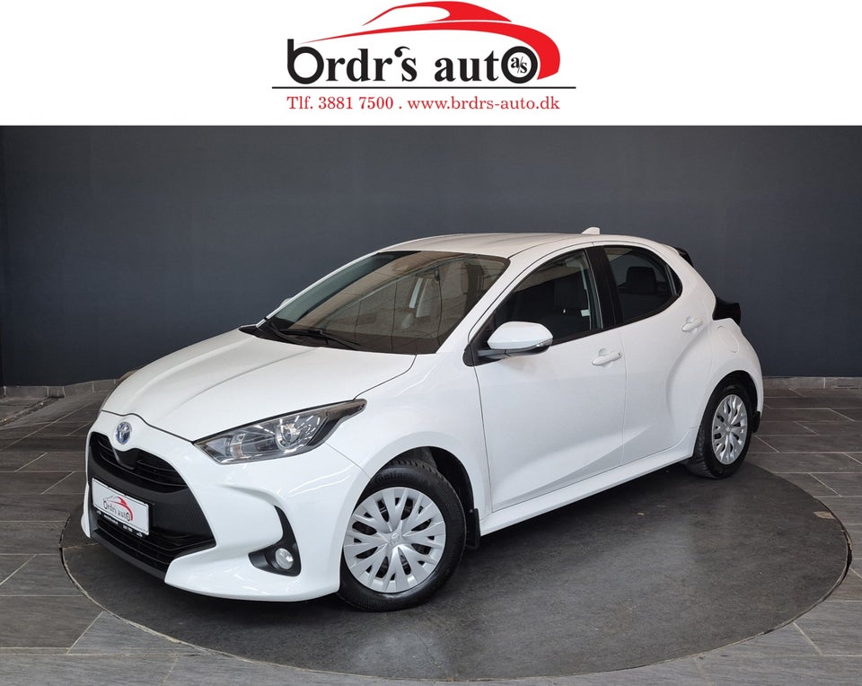 Toyota Yaris 1,5 Hybrid H3 e-CVT 5d