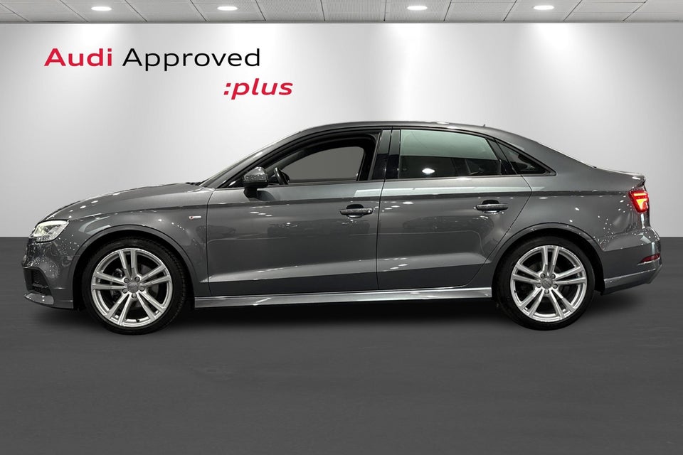 Audi A3 35 TFSi Sport Limited S-tr. 4d