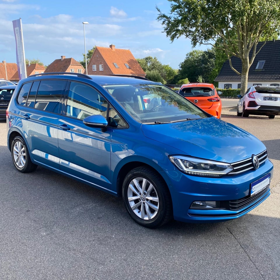 VW Touran 1,6 TDi 110 Comfortline DSG 5d