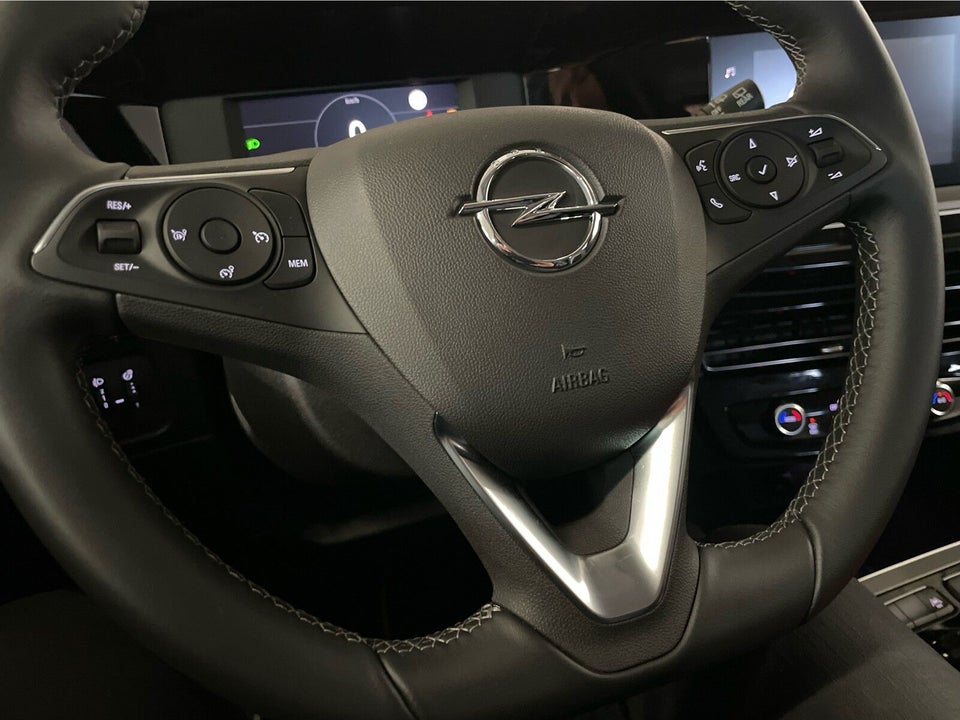 Opel Mokka-e 50 Elegance 5d