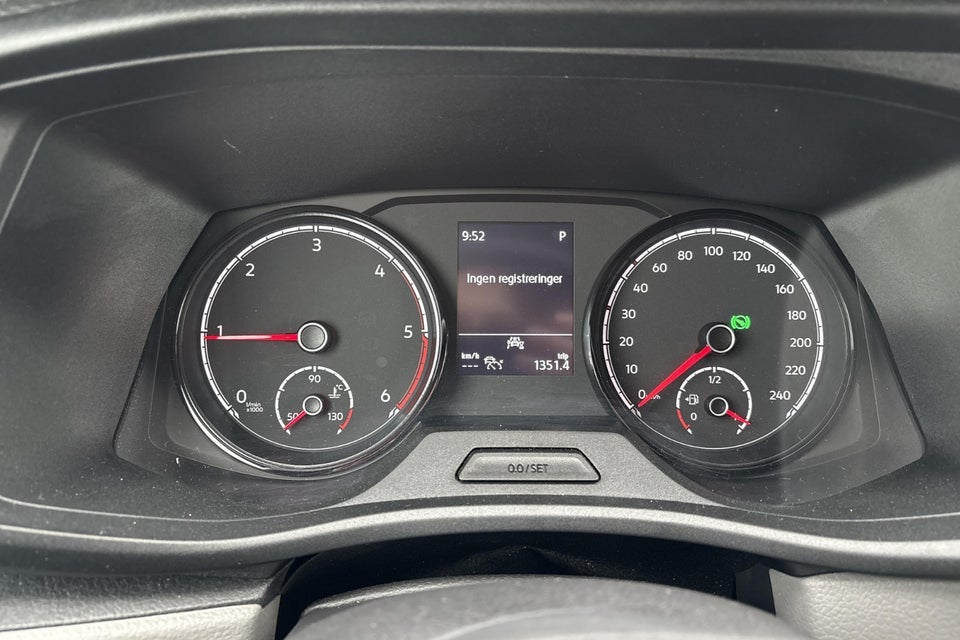 VW Transporter 2,0 TDi 150 Kassevogn DSG lang