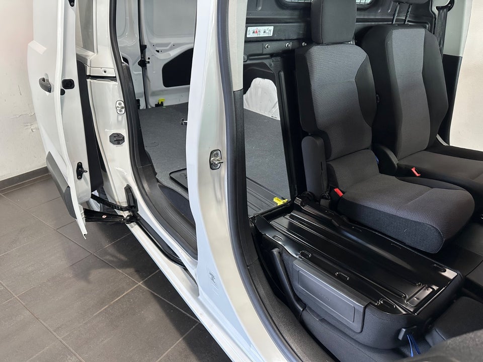 Peugeot Partner 1,5 BlueHDi 100 L2V2 Plus Van