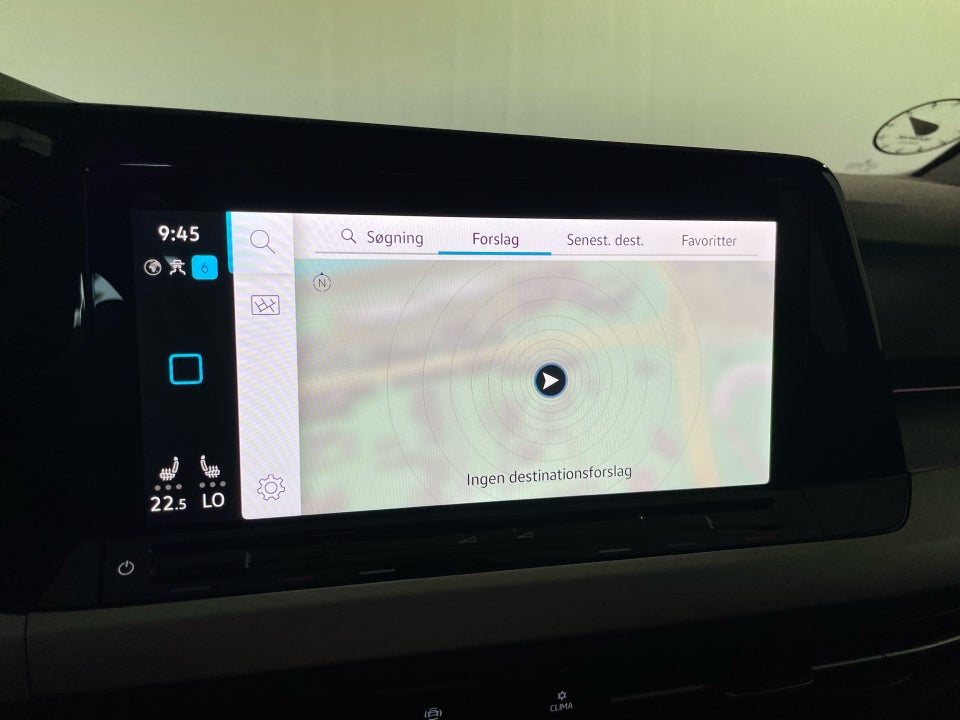 VW Golf VIII 1,5 eTSi 130 Life Variant DSG 5d