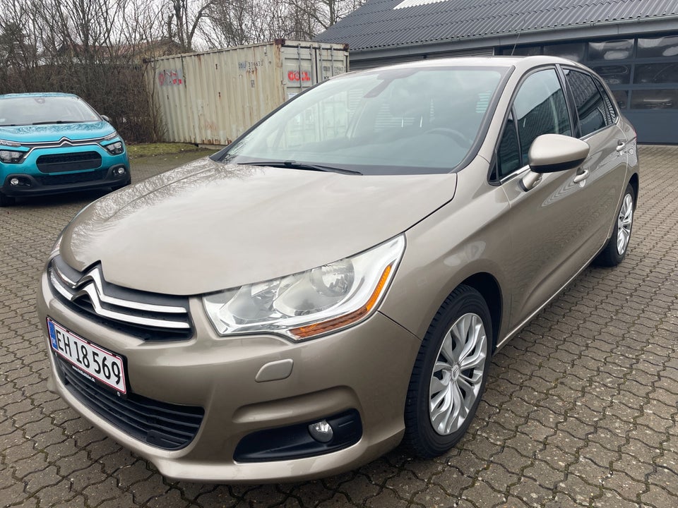 Citroën C4 1,6 HDi 90 Seduction 5d