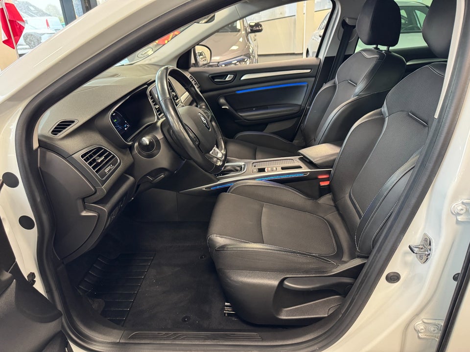 Renault Megane IV 1,6 E-Tech Intens Sport Tourer 5d