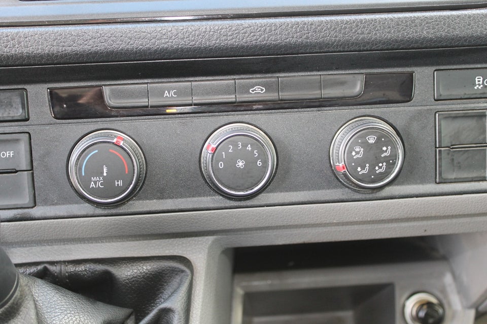 VW Crafter 35 2,0 TDi 177 Db.Kab m/lad L3