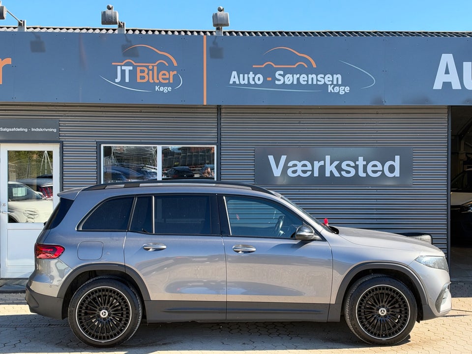 Mercedes EQB250+ AMG Line 5d