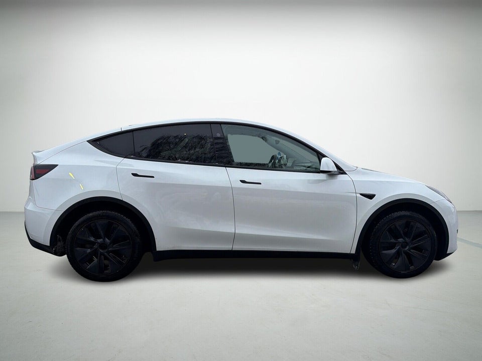 Tesla Model Y Long Range RWD 5d