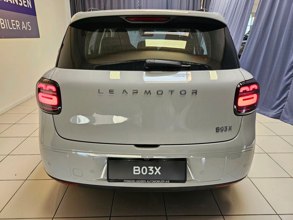 Leapmotor B03X 53 Design 5d