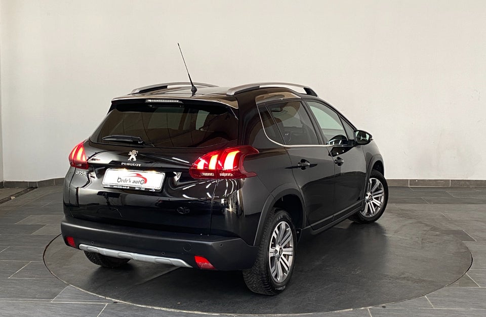 Peugeot 2008 1,6 BlueHDi 100 Allure 5d