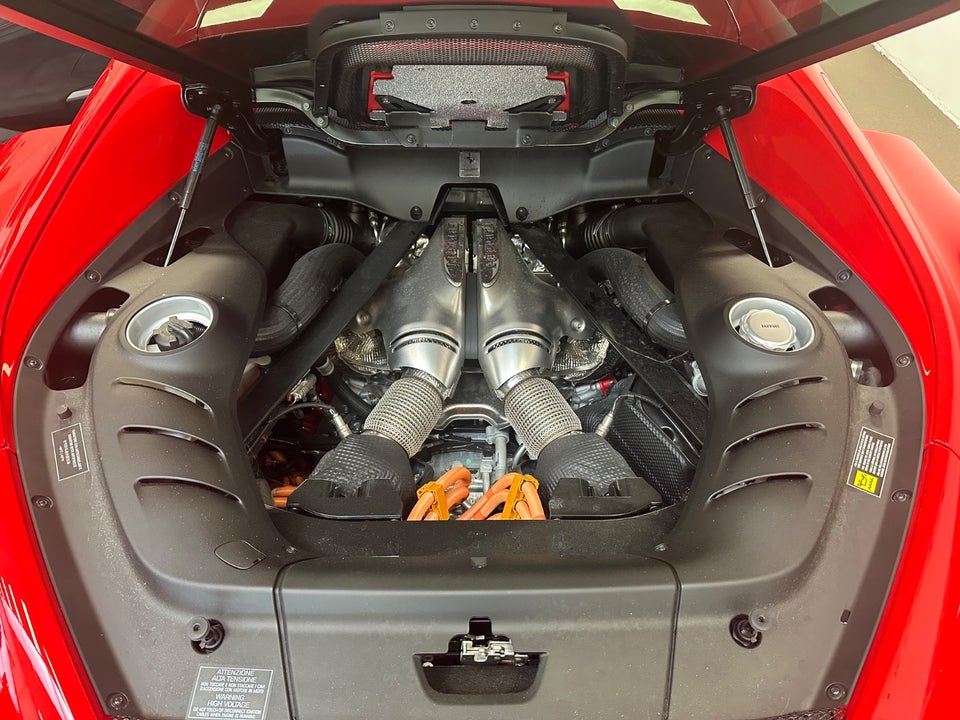Ferrari 296 GTB 2,9 DCT 2d
