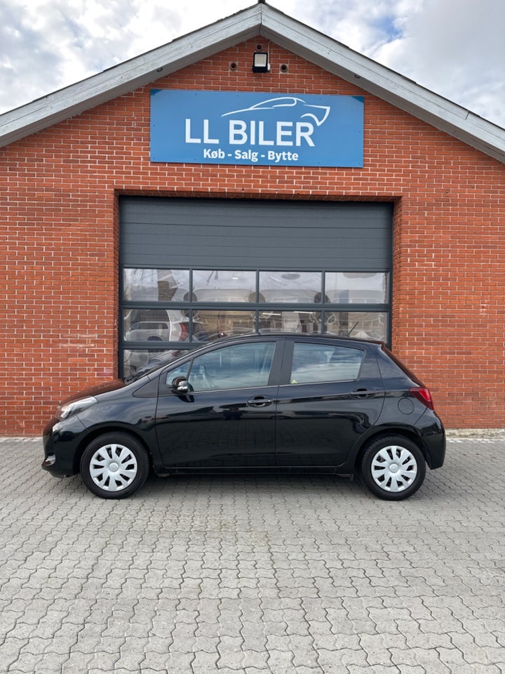 Toyota Yaris 1,3 VVT-i T2 Limited 5d