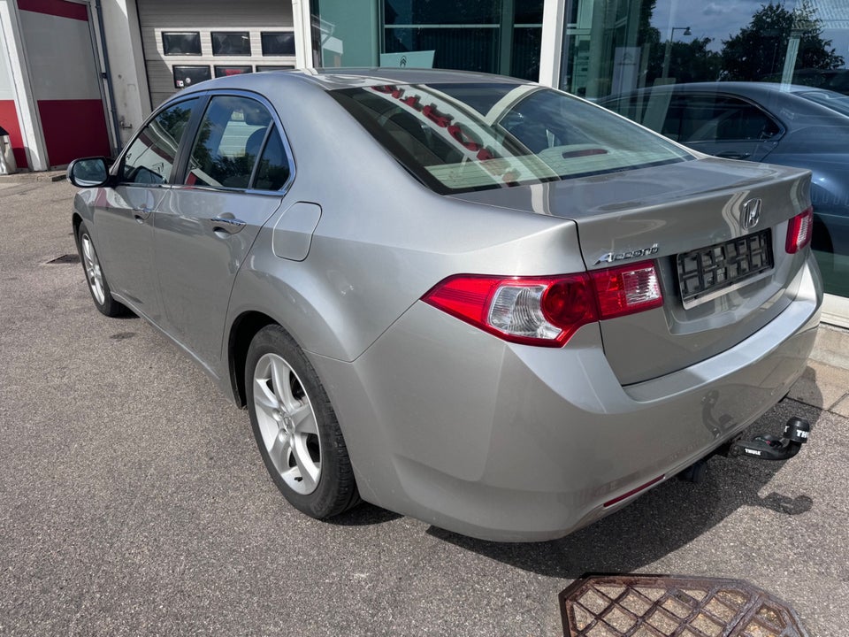 Honda Accord 2,0 Elegance aut. 4d