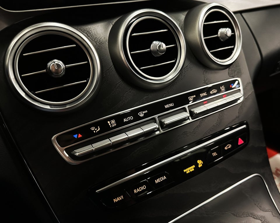 Mercedes C220 d 2,0 Avantgarde stc. aut. 5d