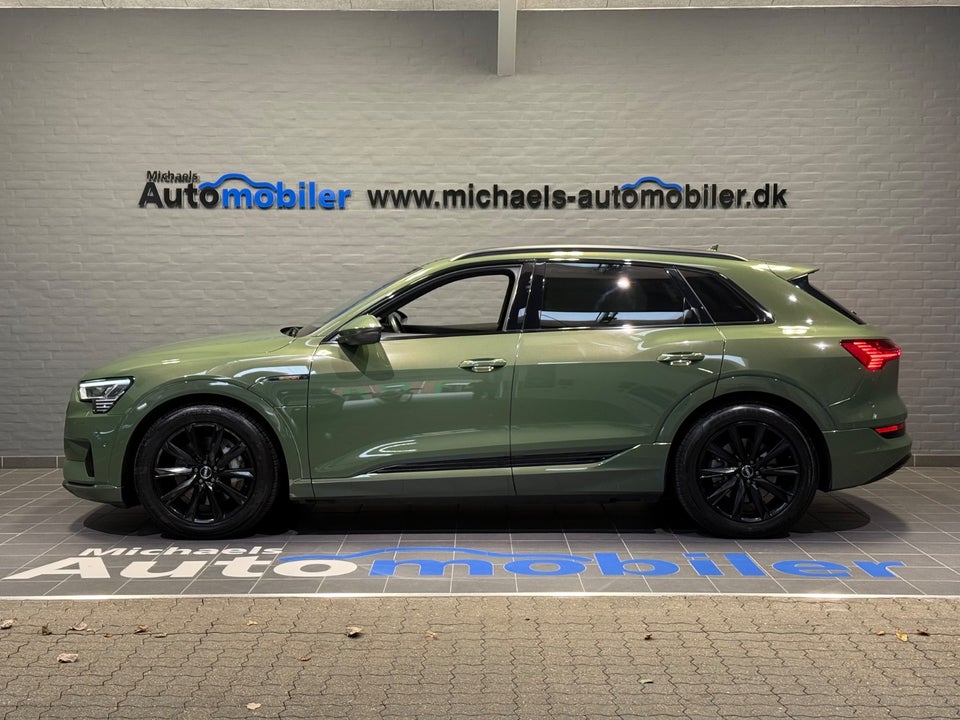 Audi e-tron 55 S-line quattro 5d