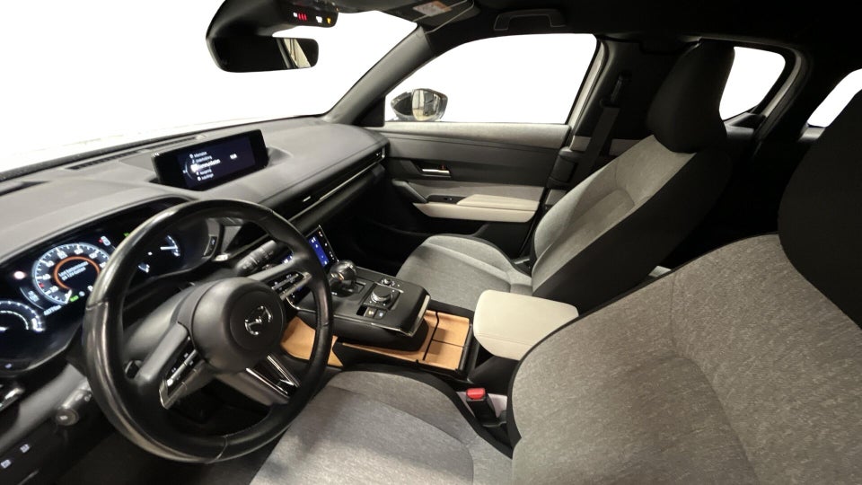 Mazda MX-30 e-SkyActiv Cosmo 5d