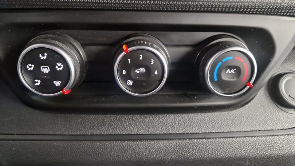 Renault Trafic 2,0 dCi 130 L2H1