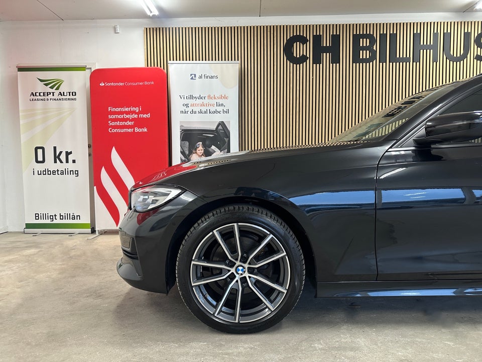 BMW 320d 2,0 Touring Connected aut. 5d