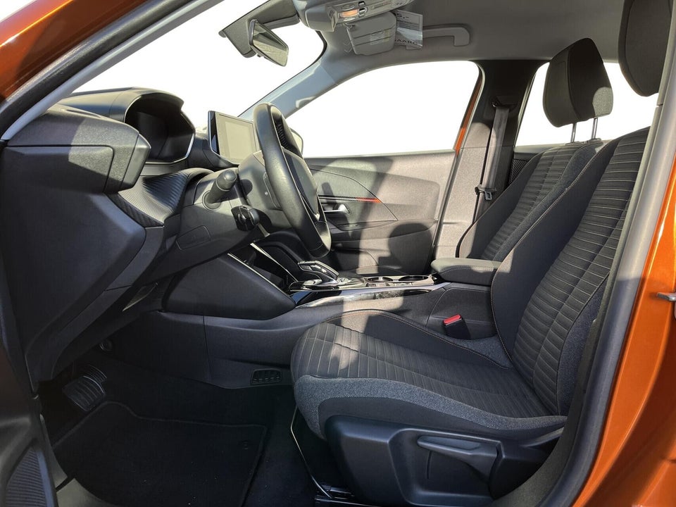 Peugeot e-2008 50 Active Pack 5d