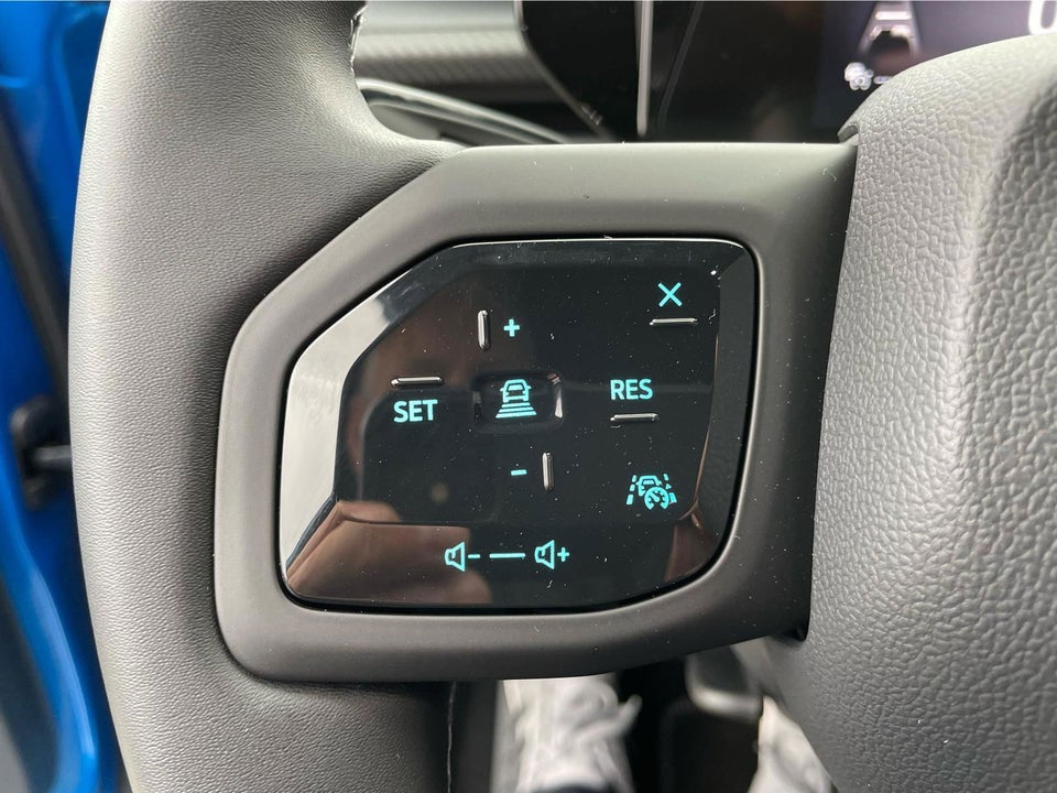 Ford Capri 82 Premium Extended Range 5d