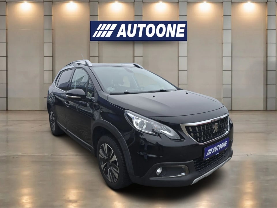 Peugeot 2008 1,2 e-THP 110 Allure Sky 5d