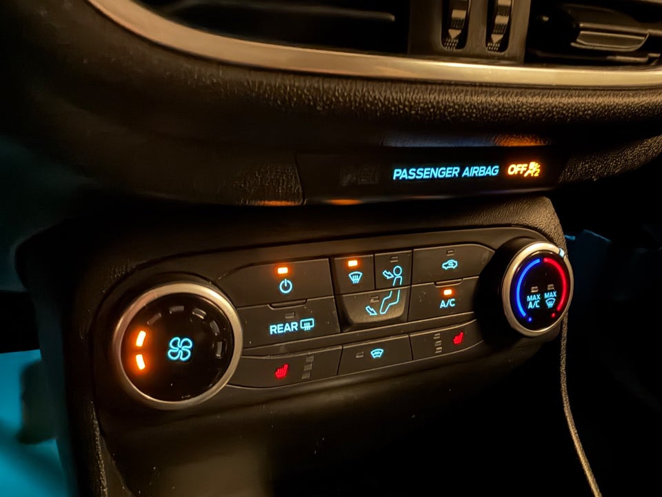 Ford Fiesta 1,0 EcoBoost Titanium 5d