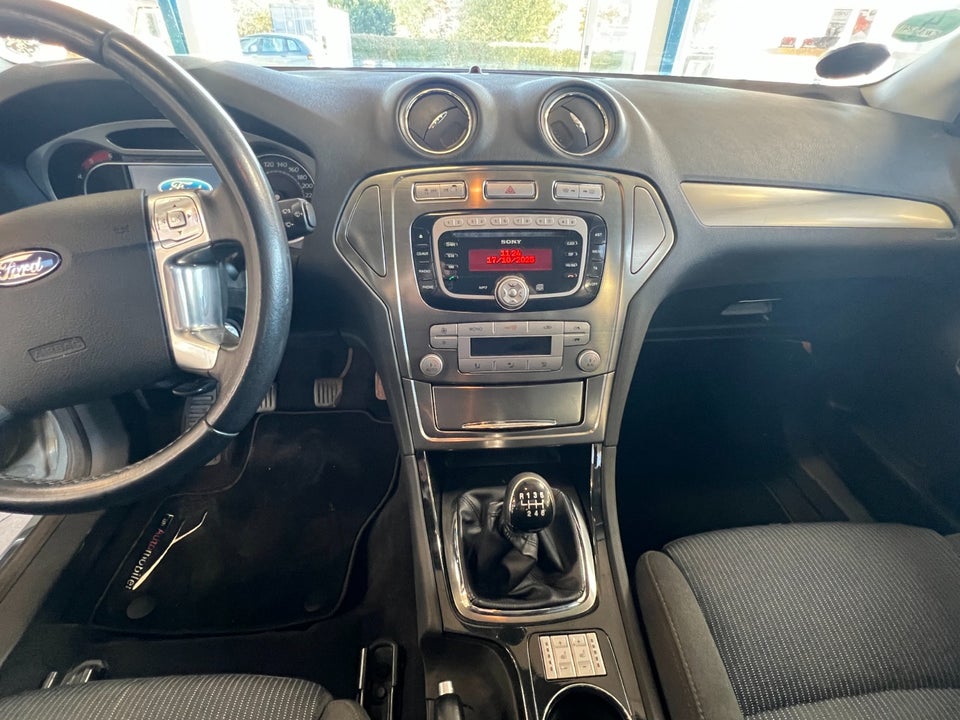 Ford Mondeo 2,0 TDCi 140 Titanium 5d