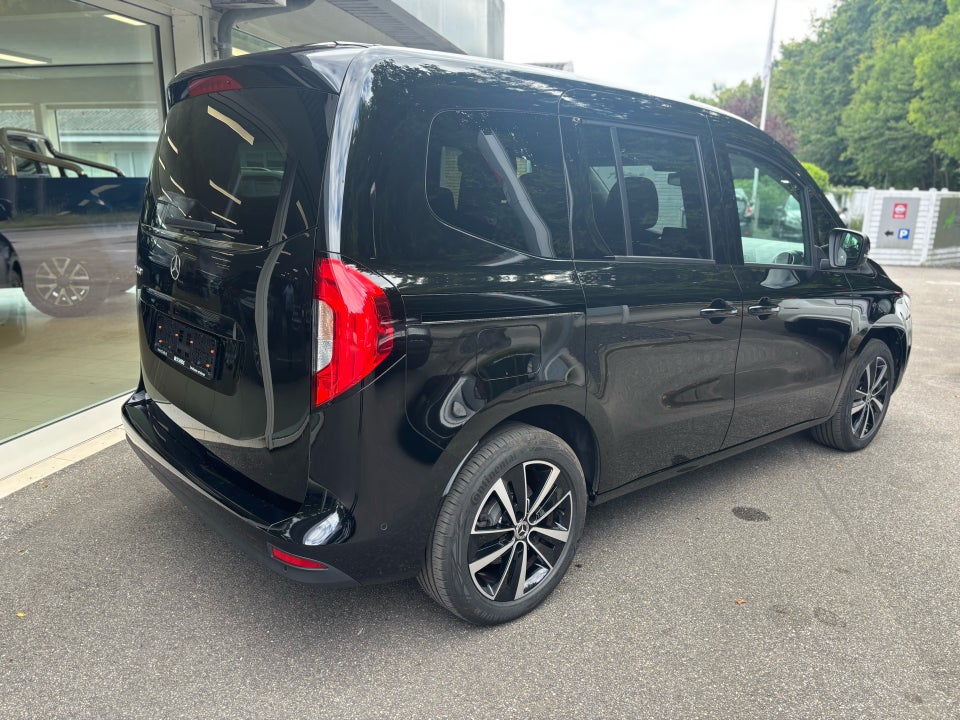 Mercedes EQT200 L1 5d