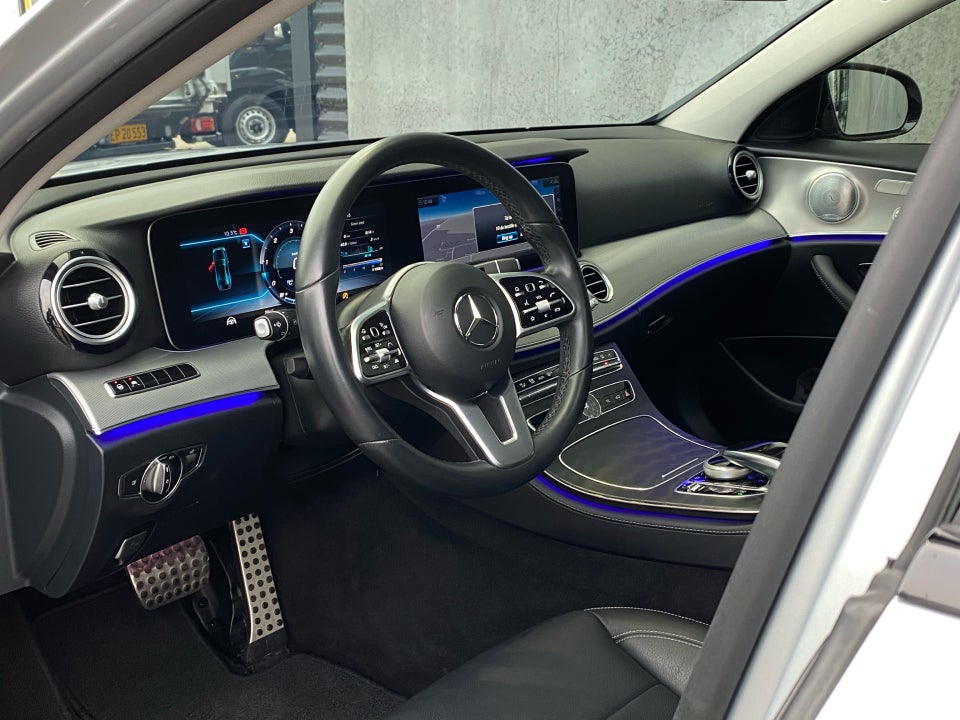 Mercedes E400 d 2,9 AMG Line aut. 4Matic 4d