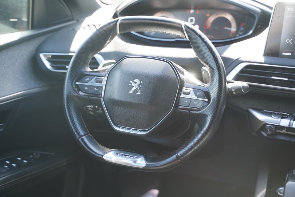 Peugeot 3008 1,5 BlueHDi 130 GT Line EAT8 5d