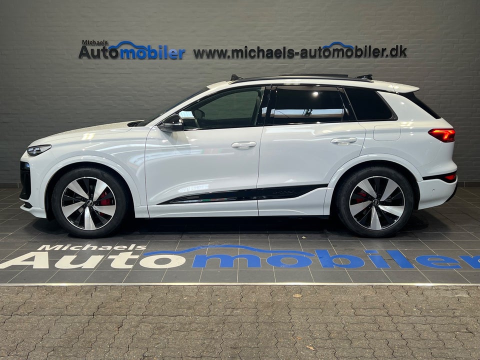 Audi Q6 e-tron S-line quattro 5d
