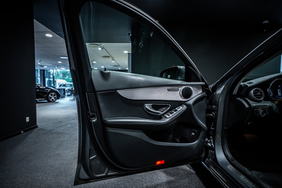 Mercedes C220 d 2,0 Advantage aut. 4d