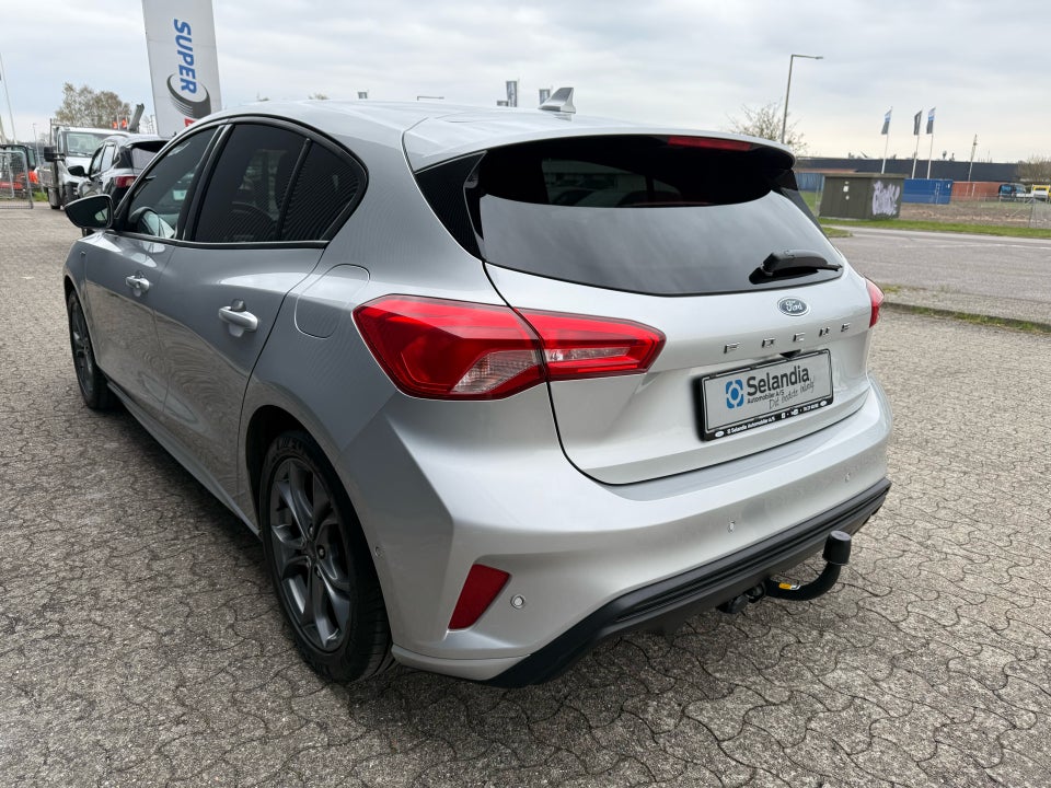 Ford Focus 1,0 EcoBoost ST-Line 5d