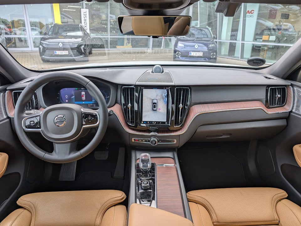 Volvo XC60 2,0 T8 ReCharge Ultimate Dark aut. AWD 5d