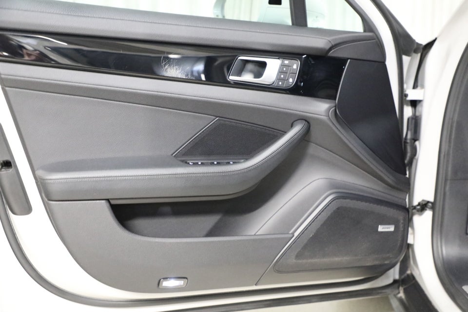 Porsche Panamera 4 2,9 E-Hybrid Sport Turismo PDK 5d