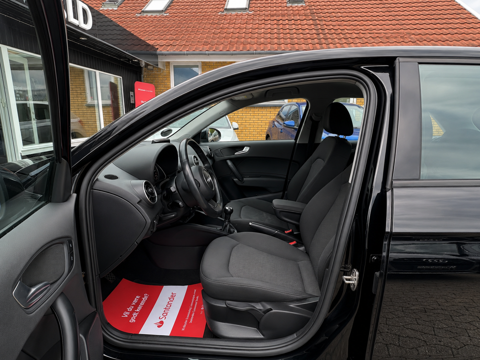 Audi A1 1,0 TFSi 95 Ultra Sportback 5d