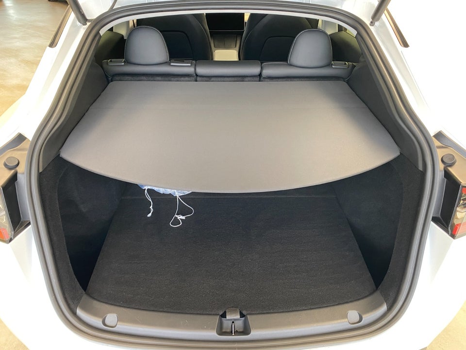 Tesla Model Y RWD 5d