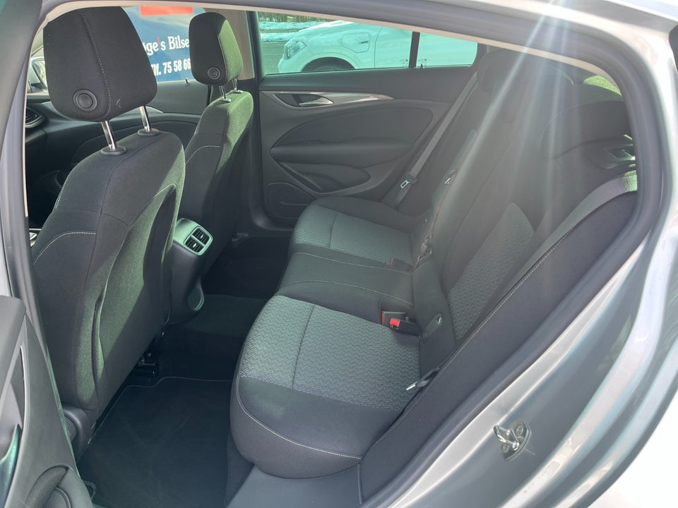 Opel Insignia 1,6 CDTi 136 Edition+ Grand Sport 5d