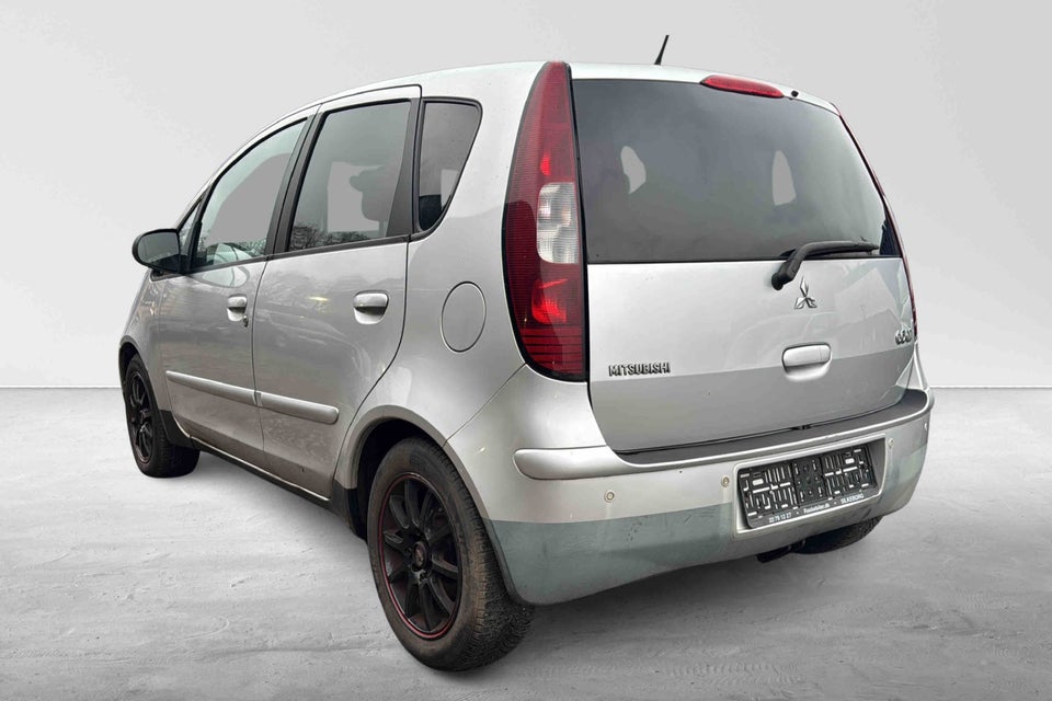Mitsubishi Colt 1,3 Invite Coolpack aut. 5d