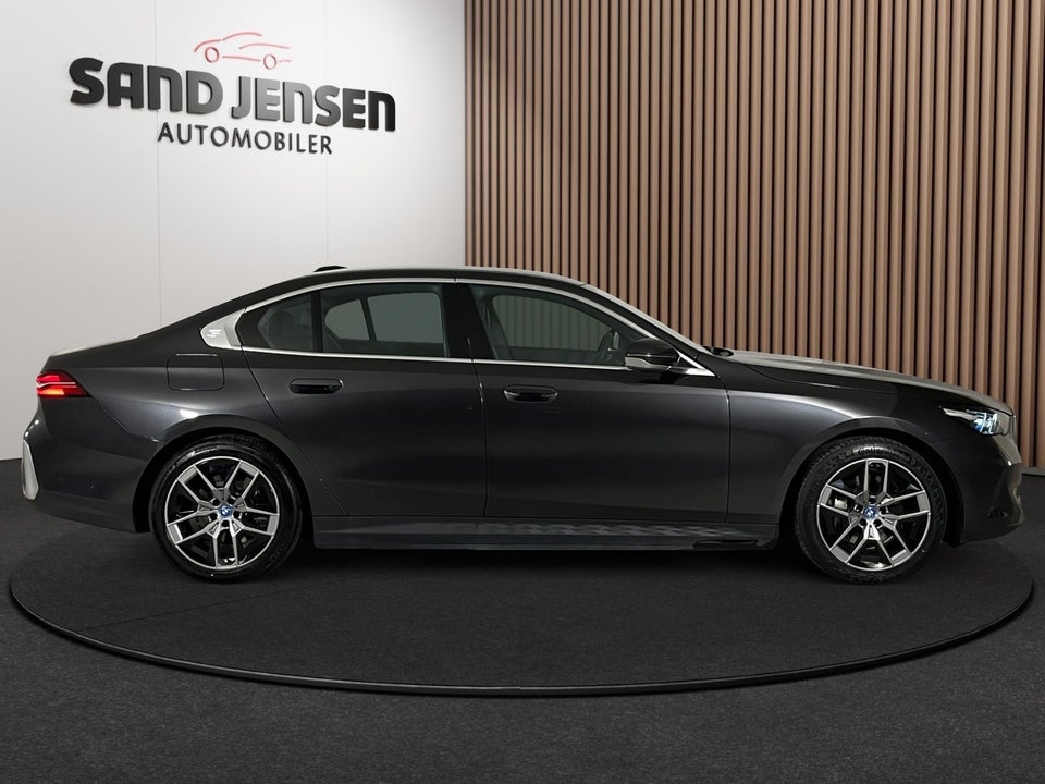 BMW i5 eDrive40 Sport Line 4d