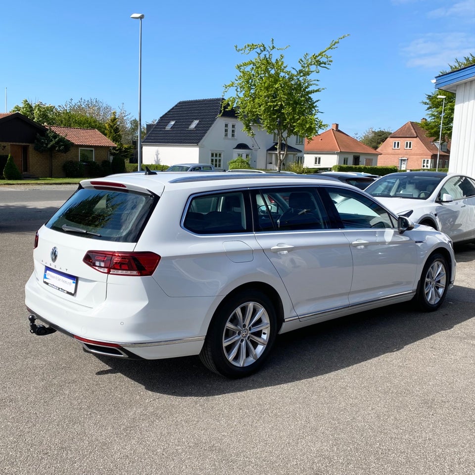 VW Passat 1,4 GTE Variant DSG 5d