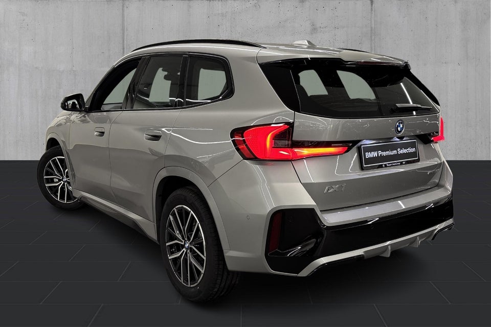 BMW iX1 eDrive20 M-Sport 5d