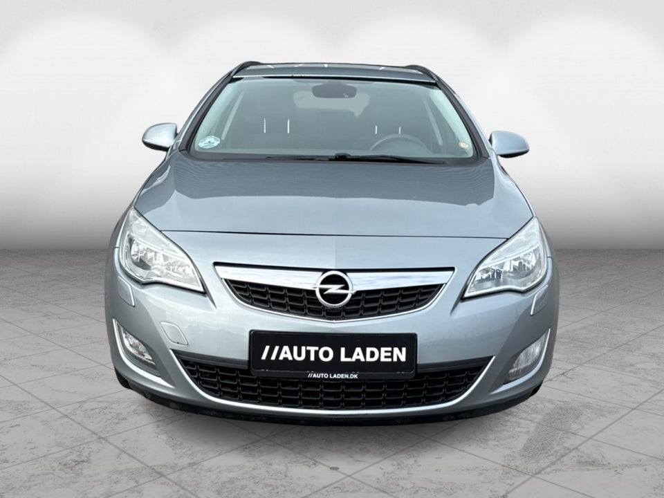 Opel Astra 1,4 T 140 Enjoy Sports Tourer 5d