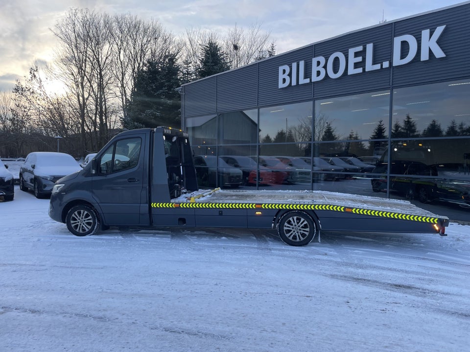 Mercedes Sprinter 319 3,0 CDi A3 Autotransporter aut. RWD 2d