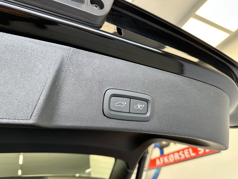 Volvo XC40 P8 ReCharge Twin Plus 5d