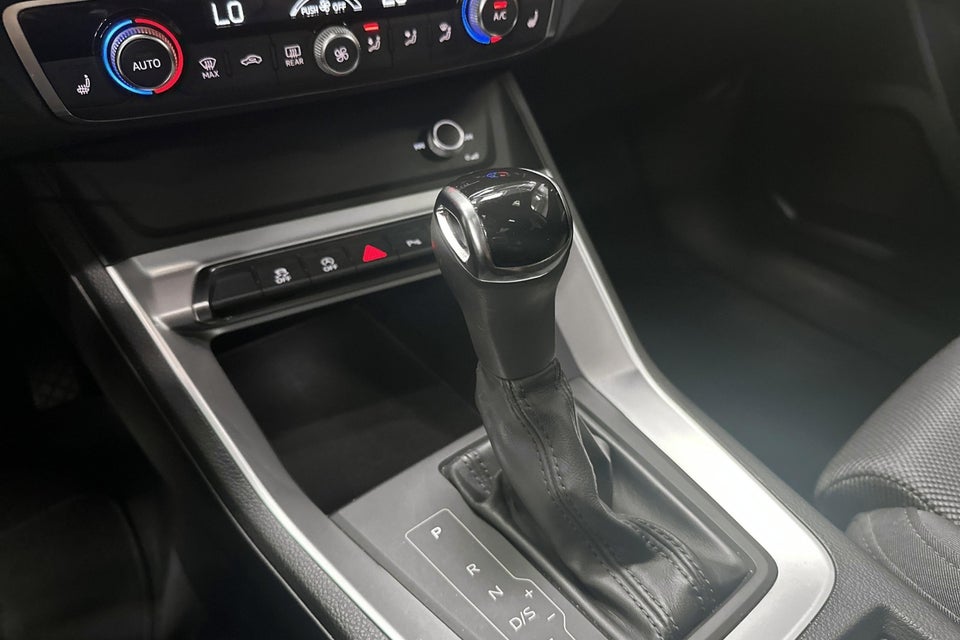 Audi Q3 35 TFSi Prestige S-tr. 5d