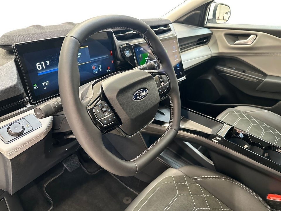 Ford Puma 46 Gen-E Premium 5d