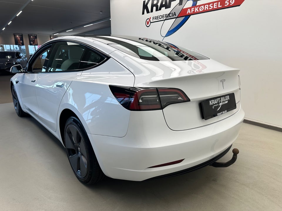 Tesla Model 3 Long Range AWD 4d